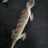 6 vintage knife rests, brass crocodiles, in excellent condition.