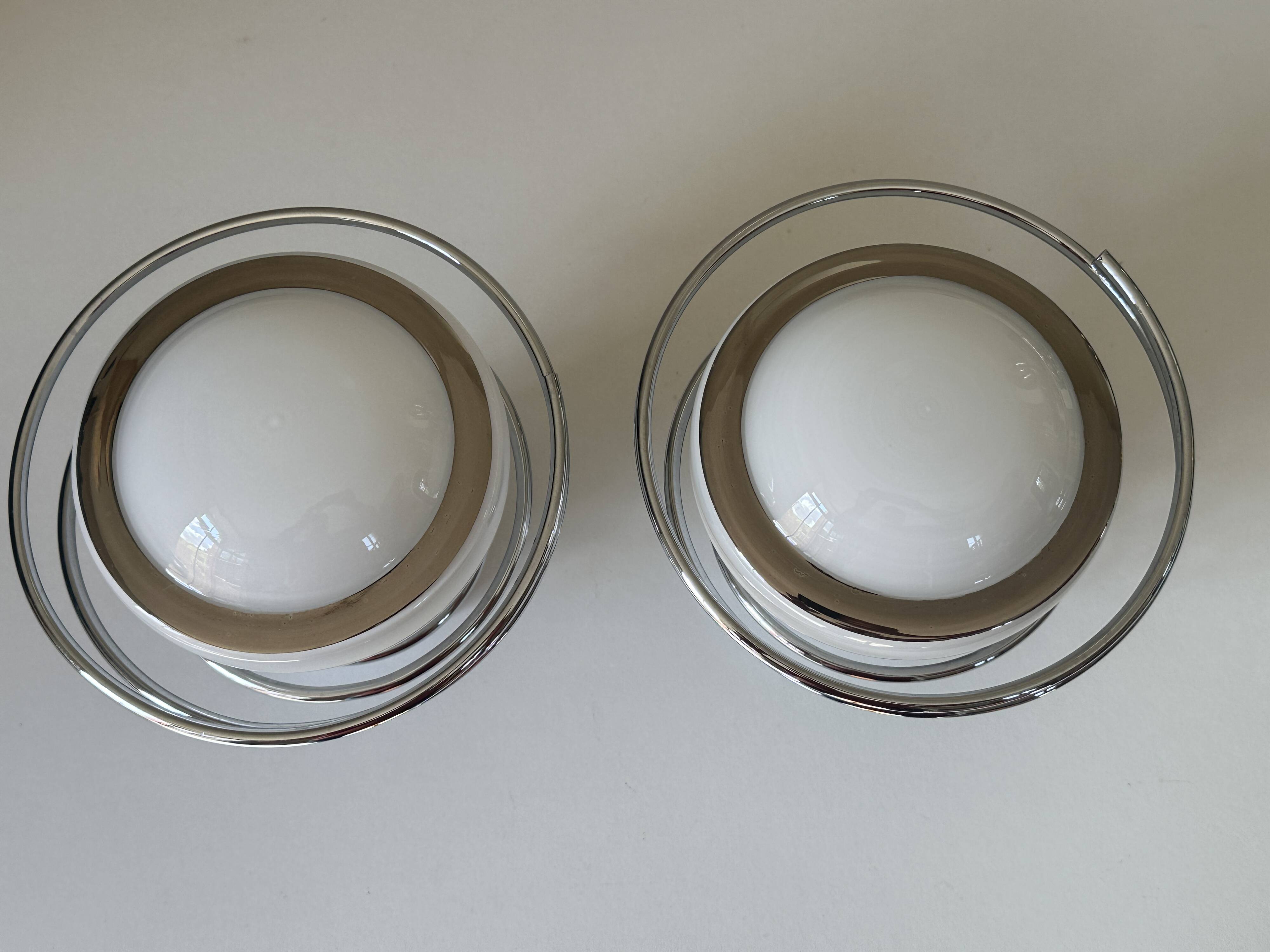 Pair of space age wall lights by Delmas from the 70s