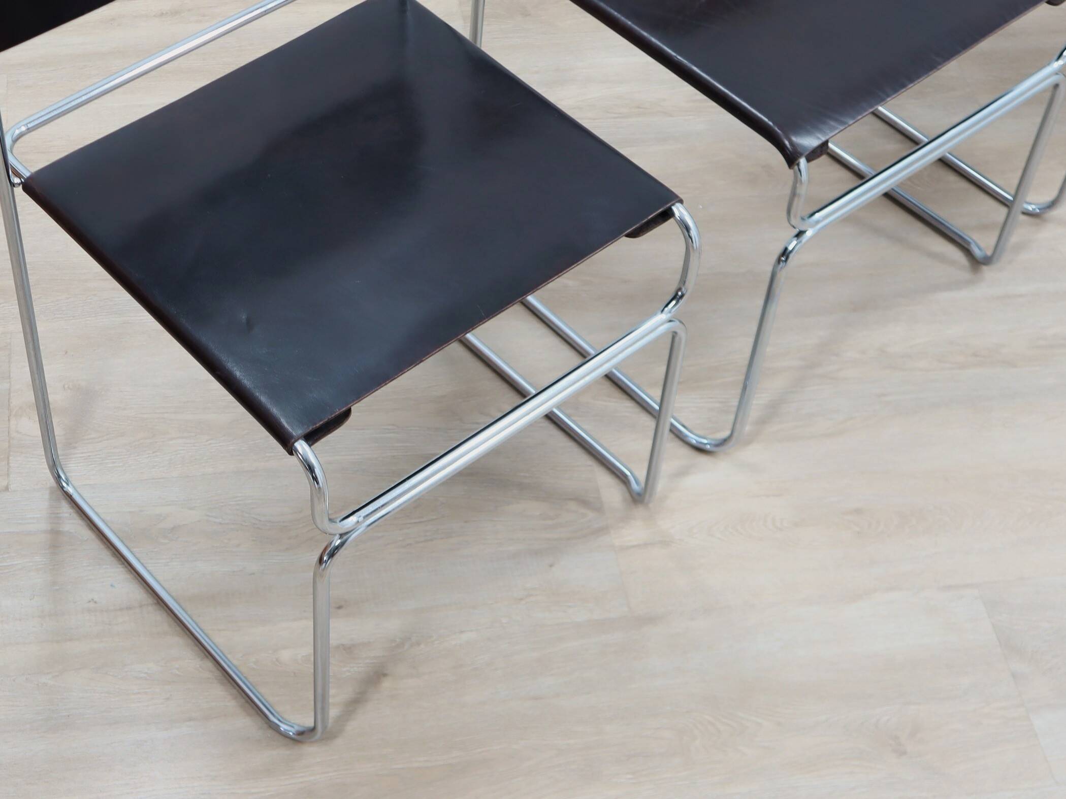 Ensemble de 4 chaises Giovanni Carini "Libellula" pour Planula, Italie, années 1970.