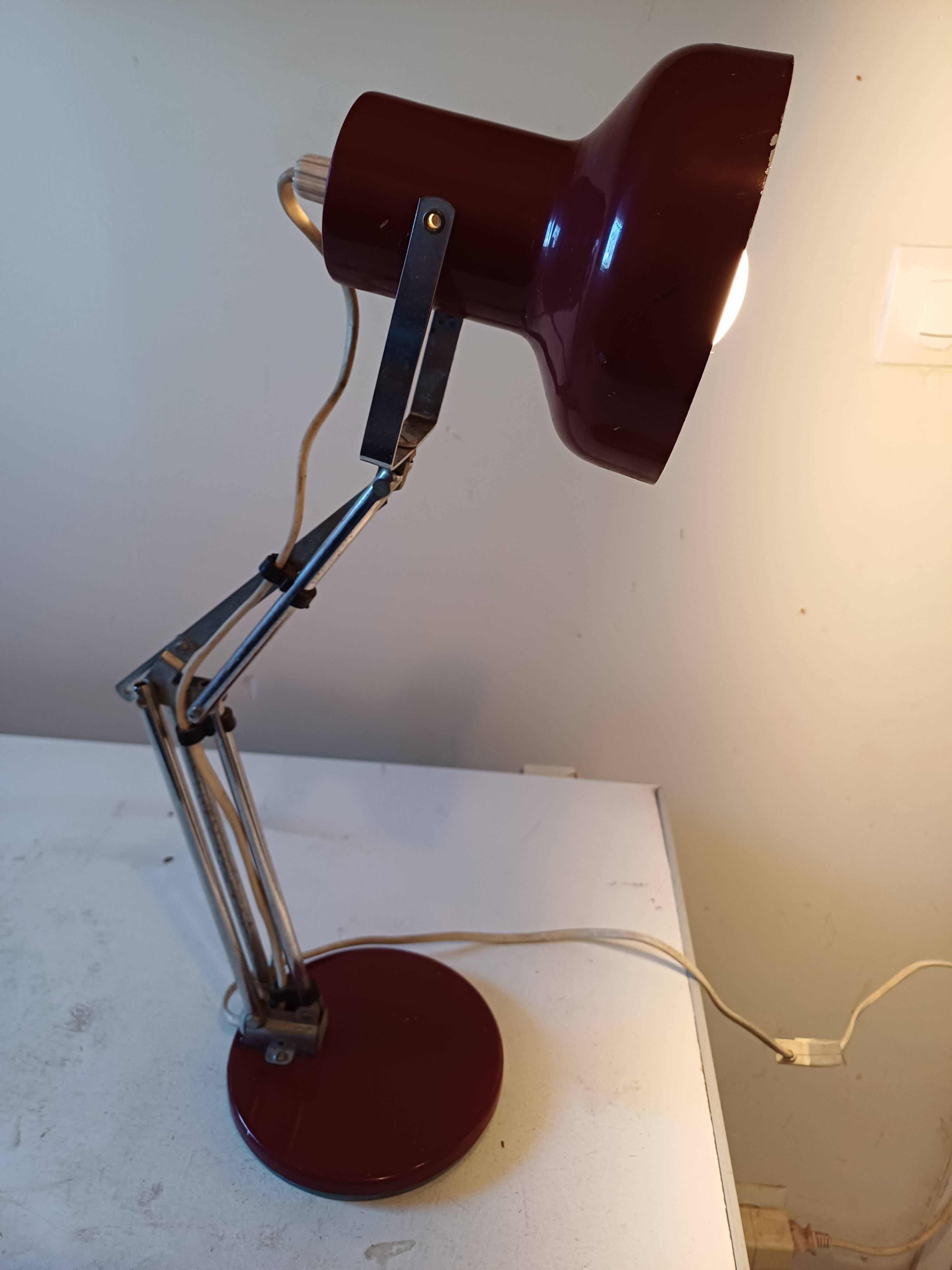 Vintage Iron Metal Chrome Lamp