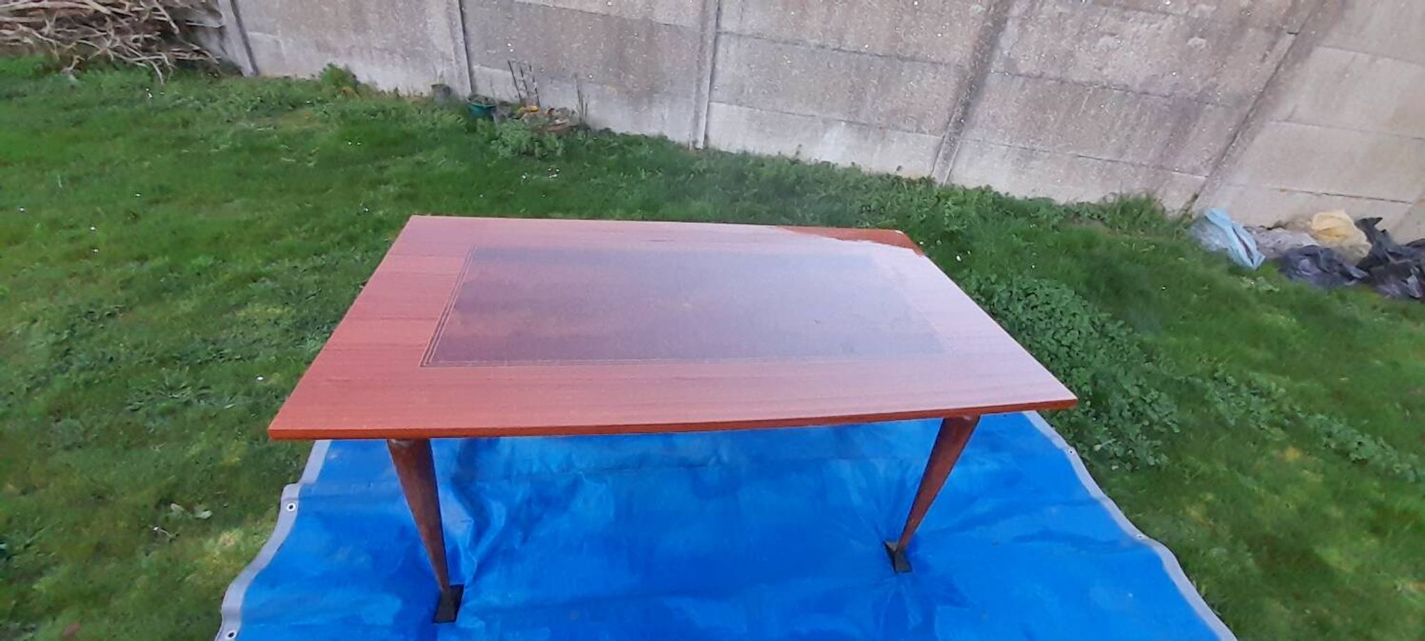 Table à manger avec 2 rallonges placage de marquèterie