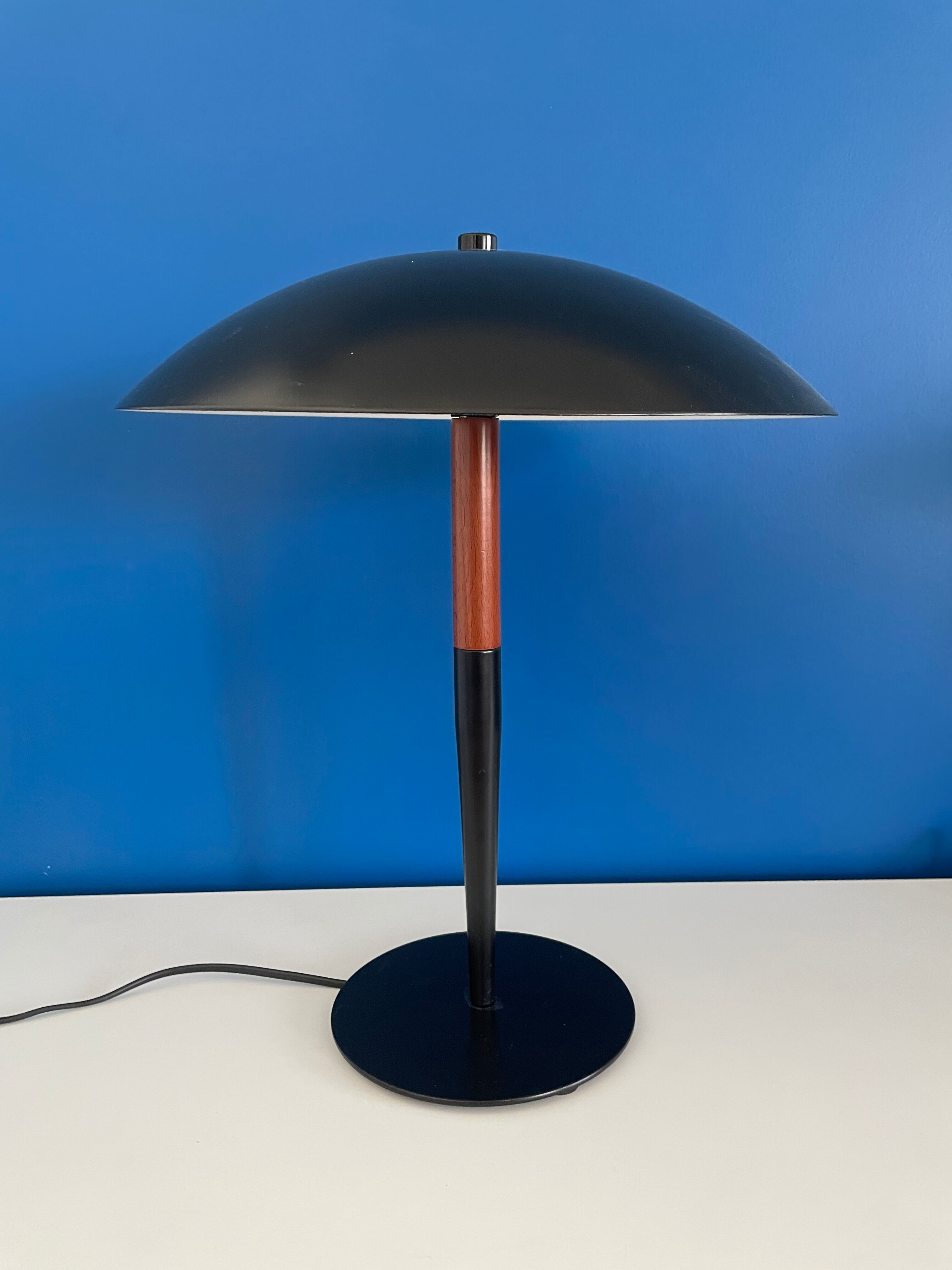 Lamp aluminor black metallic and wood mushroom shape