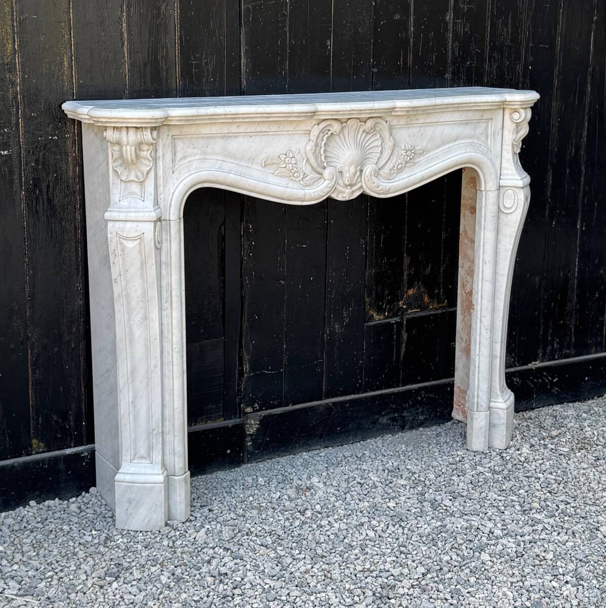 Louis XV style fireplace in Carrara marble circa 1880
