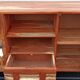 Buffet en bois avec deux portes, un tiroir et deux niches