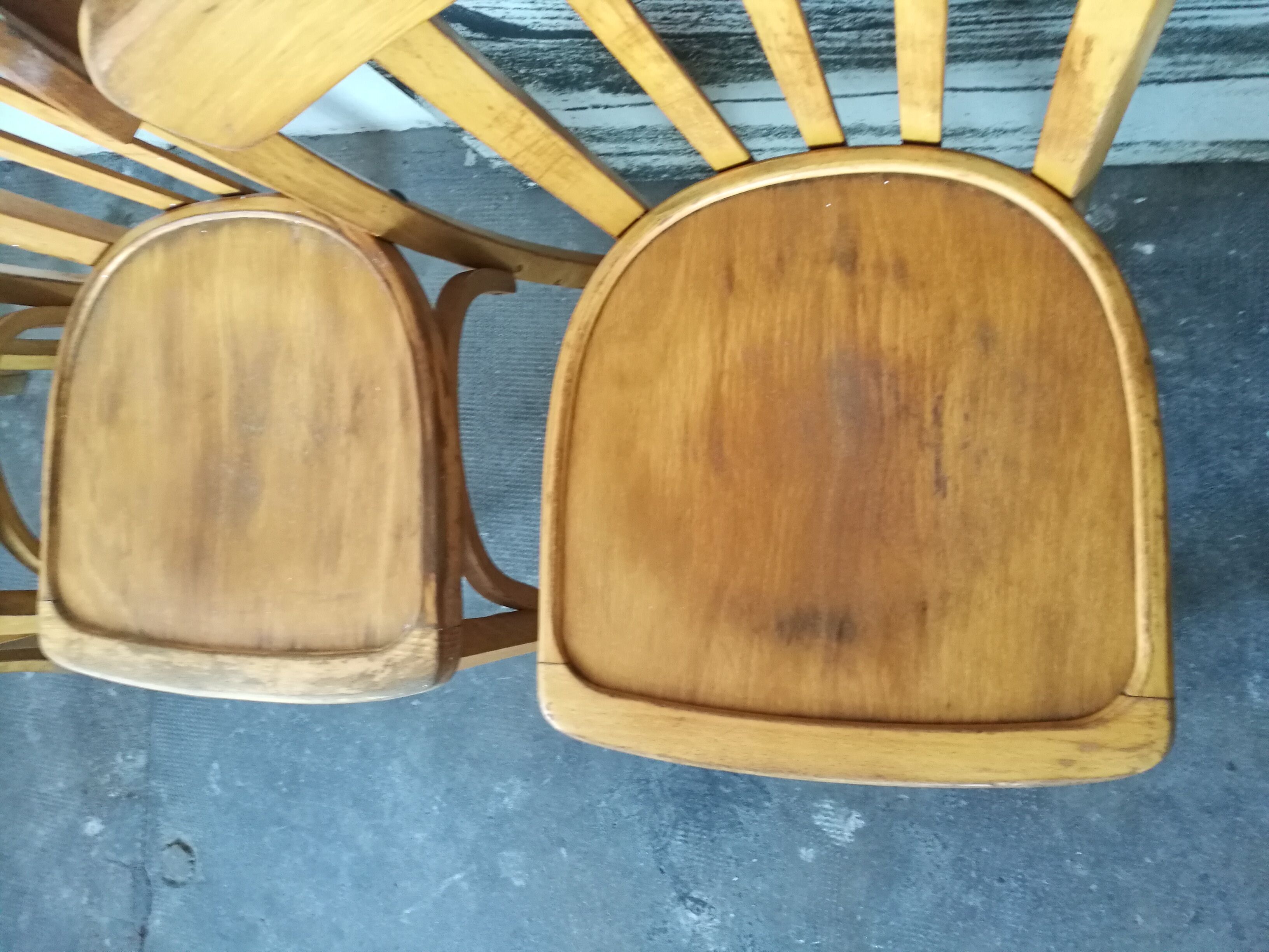 Set 4 bistro chairs