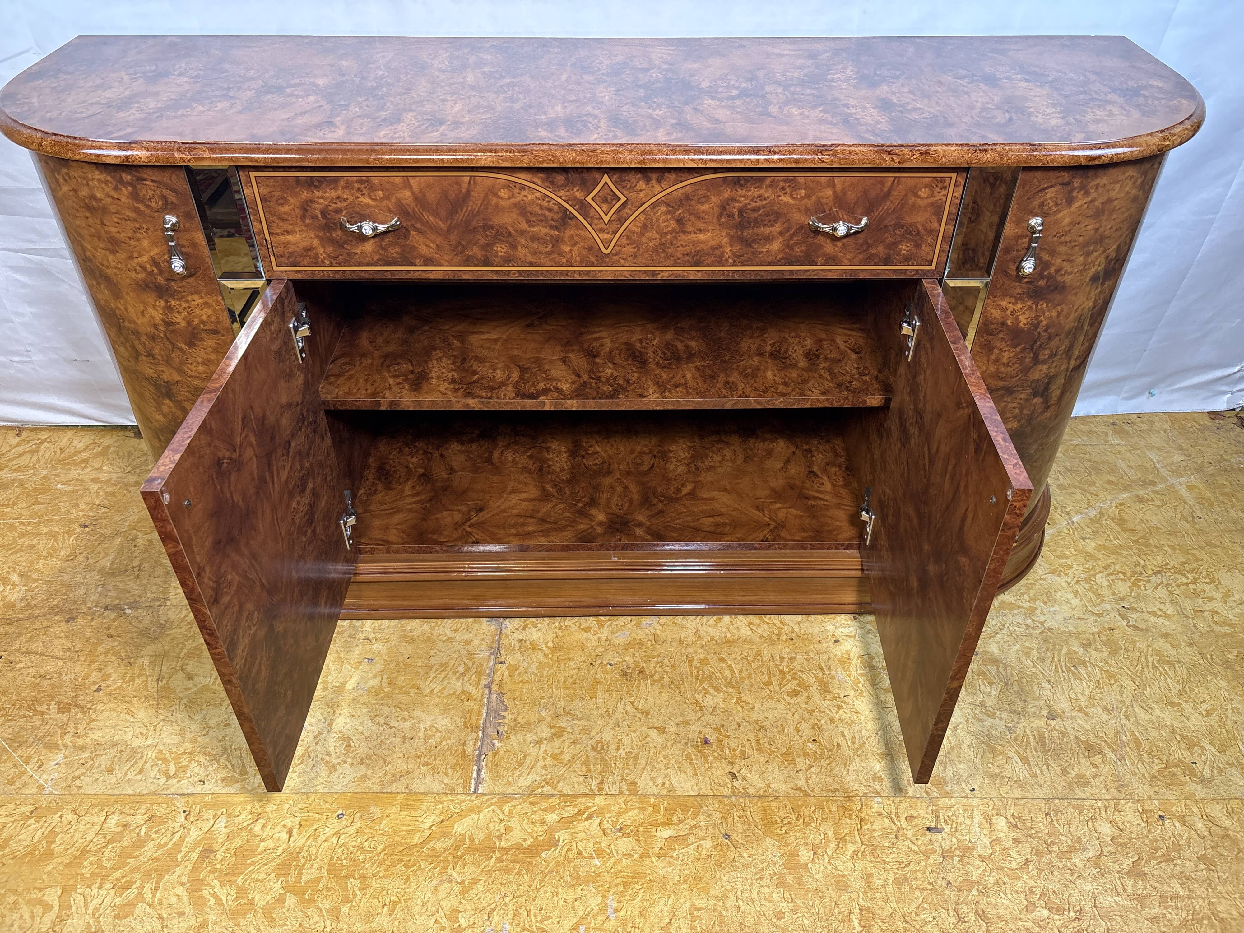 Buffet italien vintage des années 1980 – Effet noyer et miroir