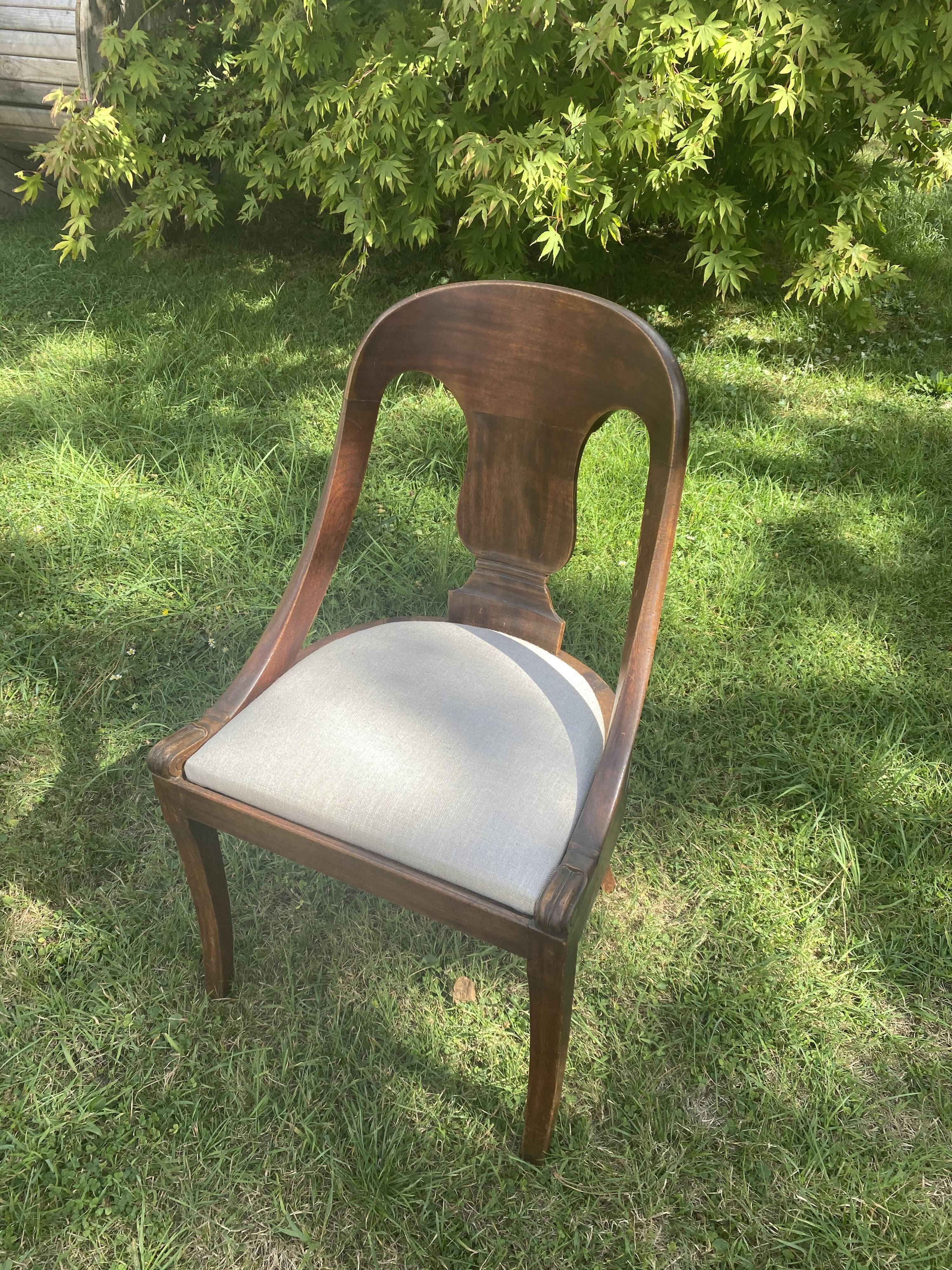 Gondola chair catering