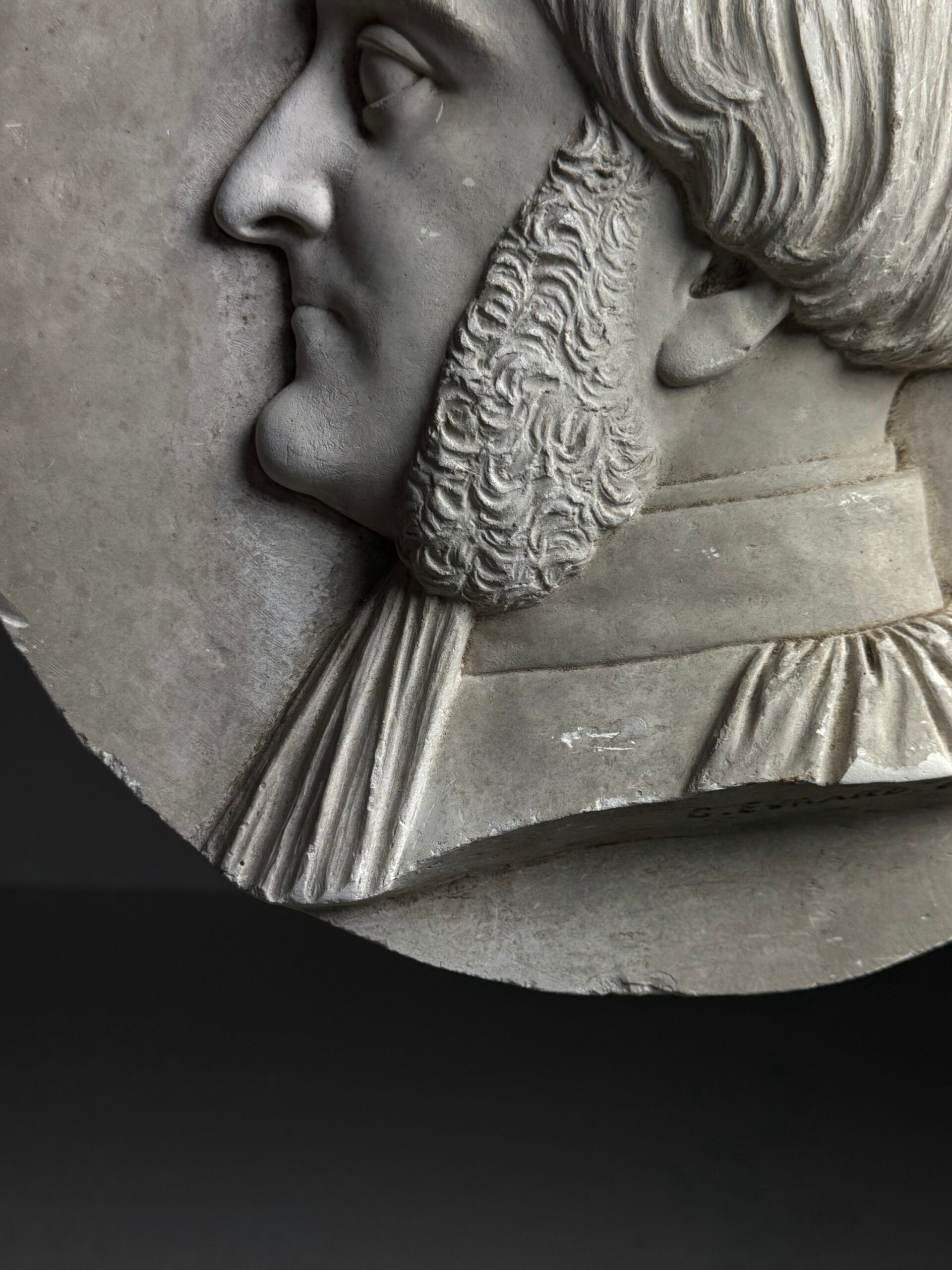 Plaque en plâtre du 19ème siècle
