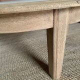 Round coffee table