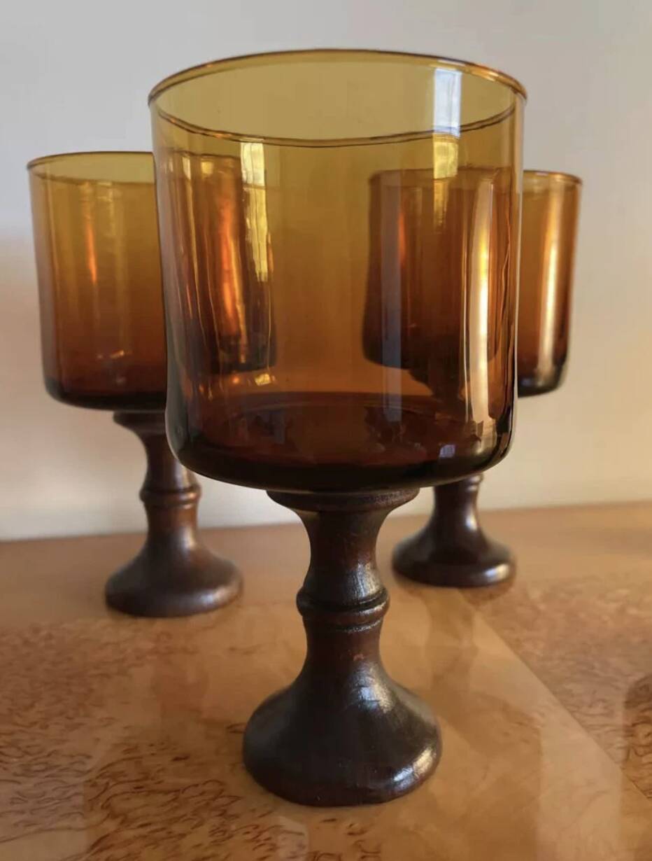 Lot de verres pieds en bois