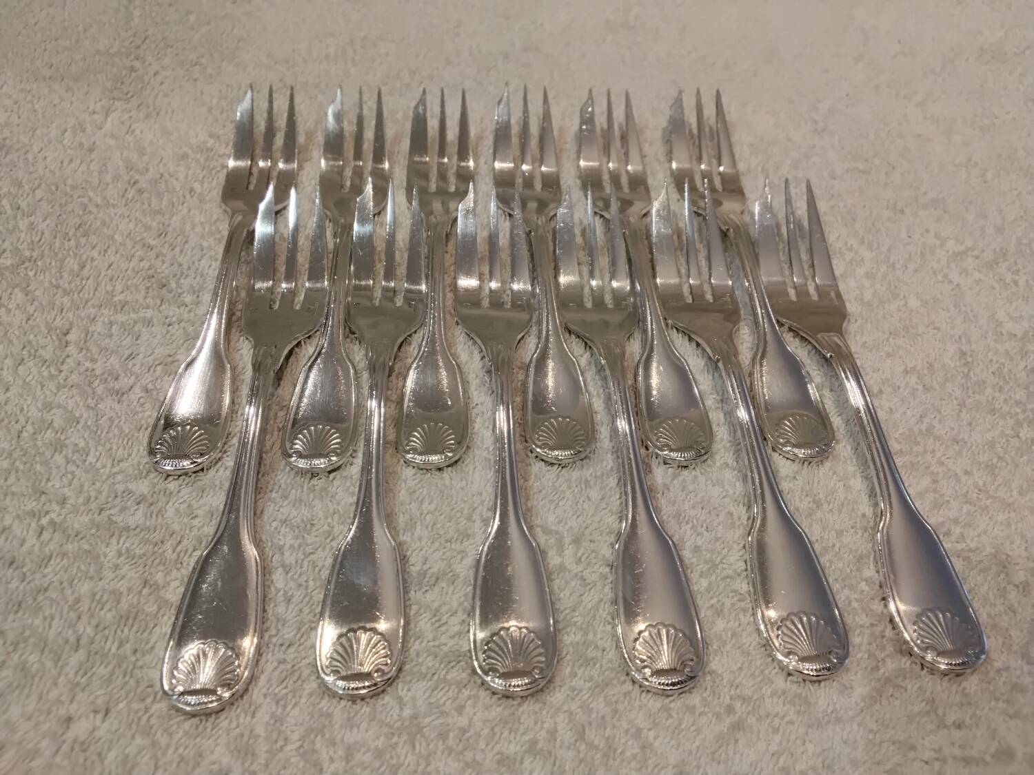 12 silver-plated metal cake forks by Christofle Vendôme 15.2