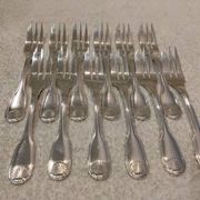 12 silver-plated metal cake forks by Christofle Vendôme 15.2
