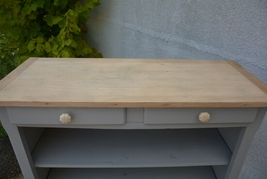 Parisian buffet without door, library, counter