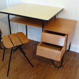 Vintage design desk for children