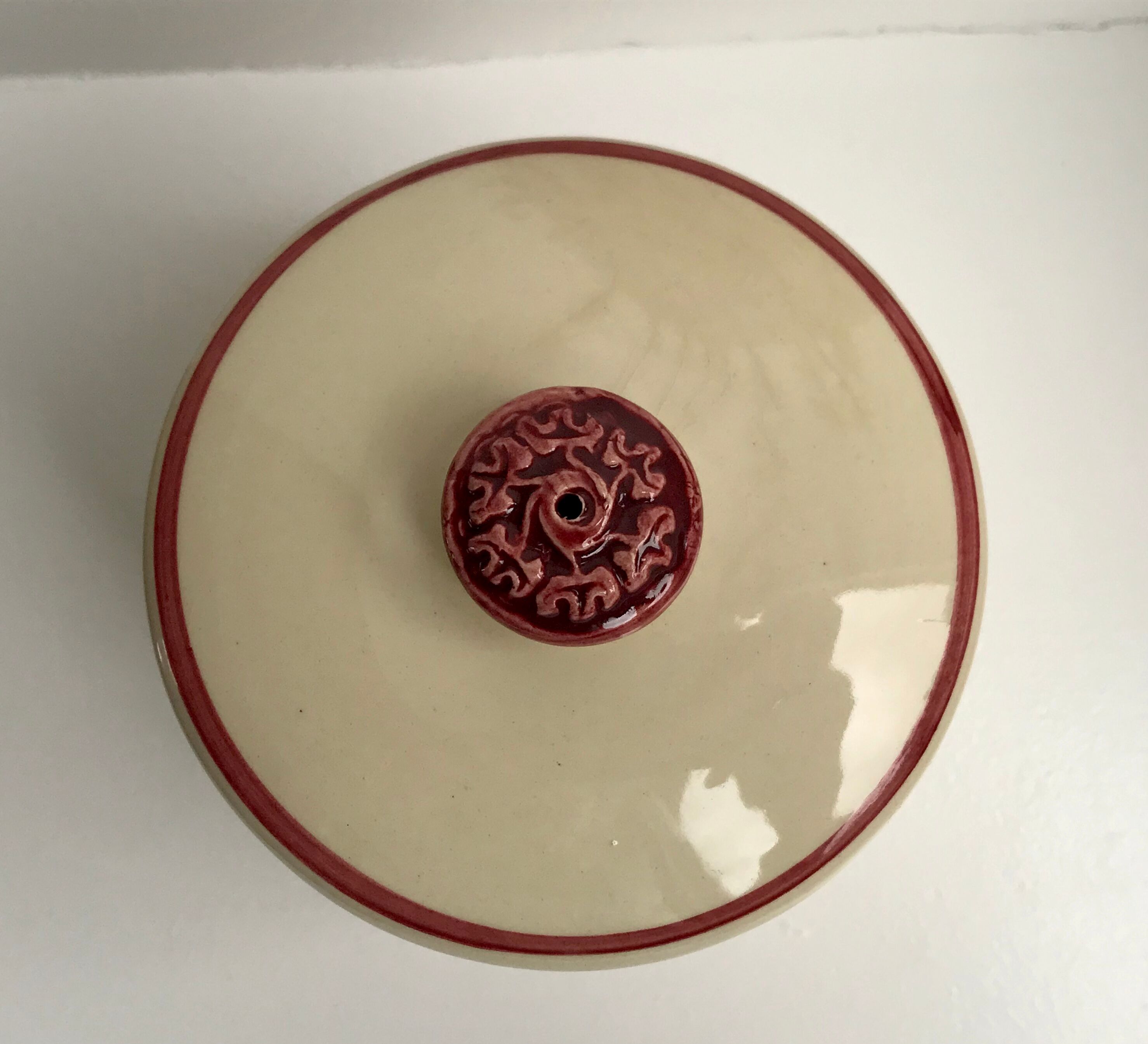 Digoin Sarreguemines model "Marguerite" hand-painted box 50s