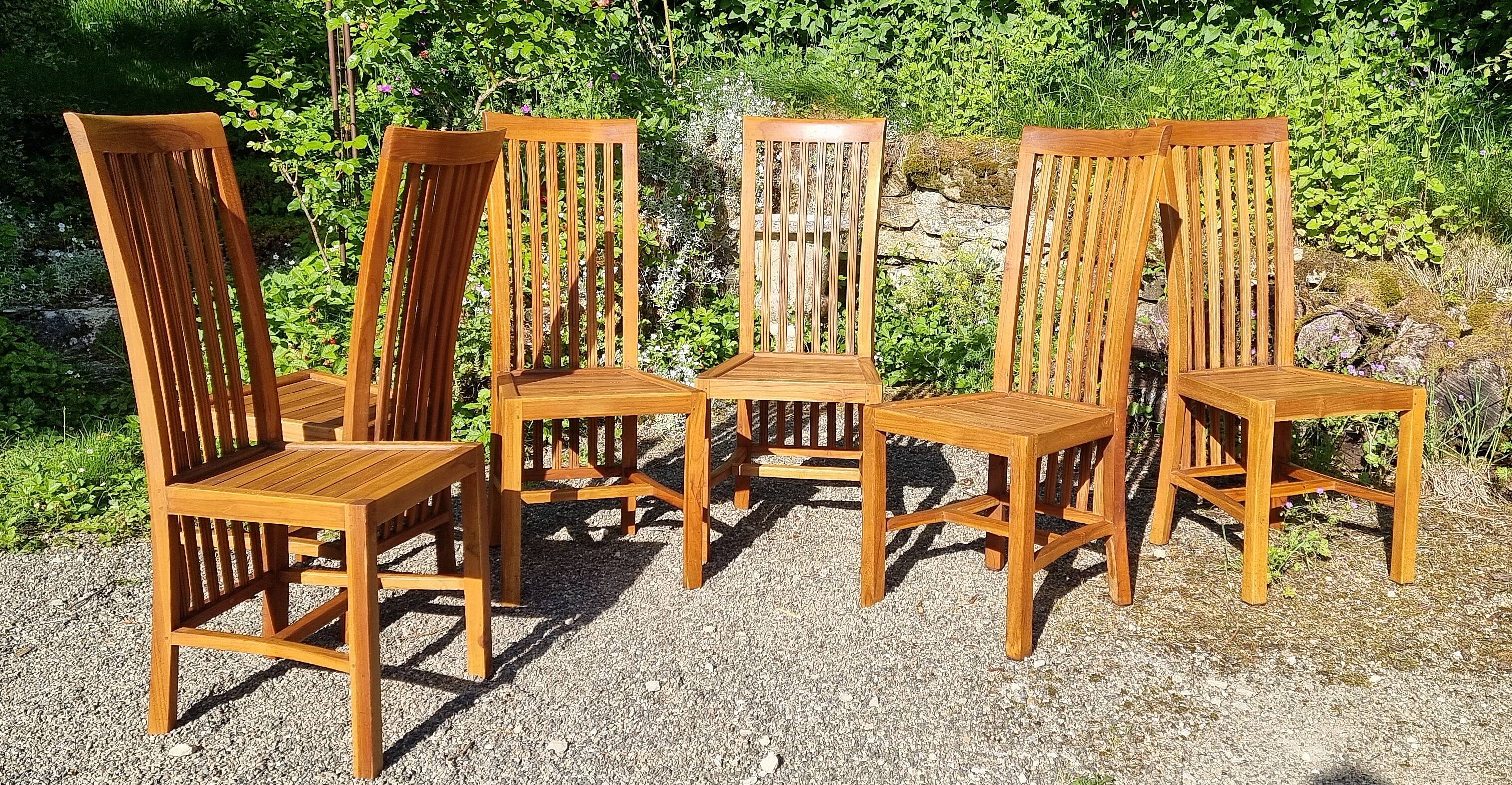 SUite 6 chaises en teck massif