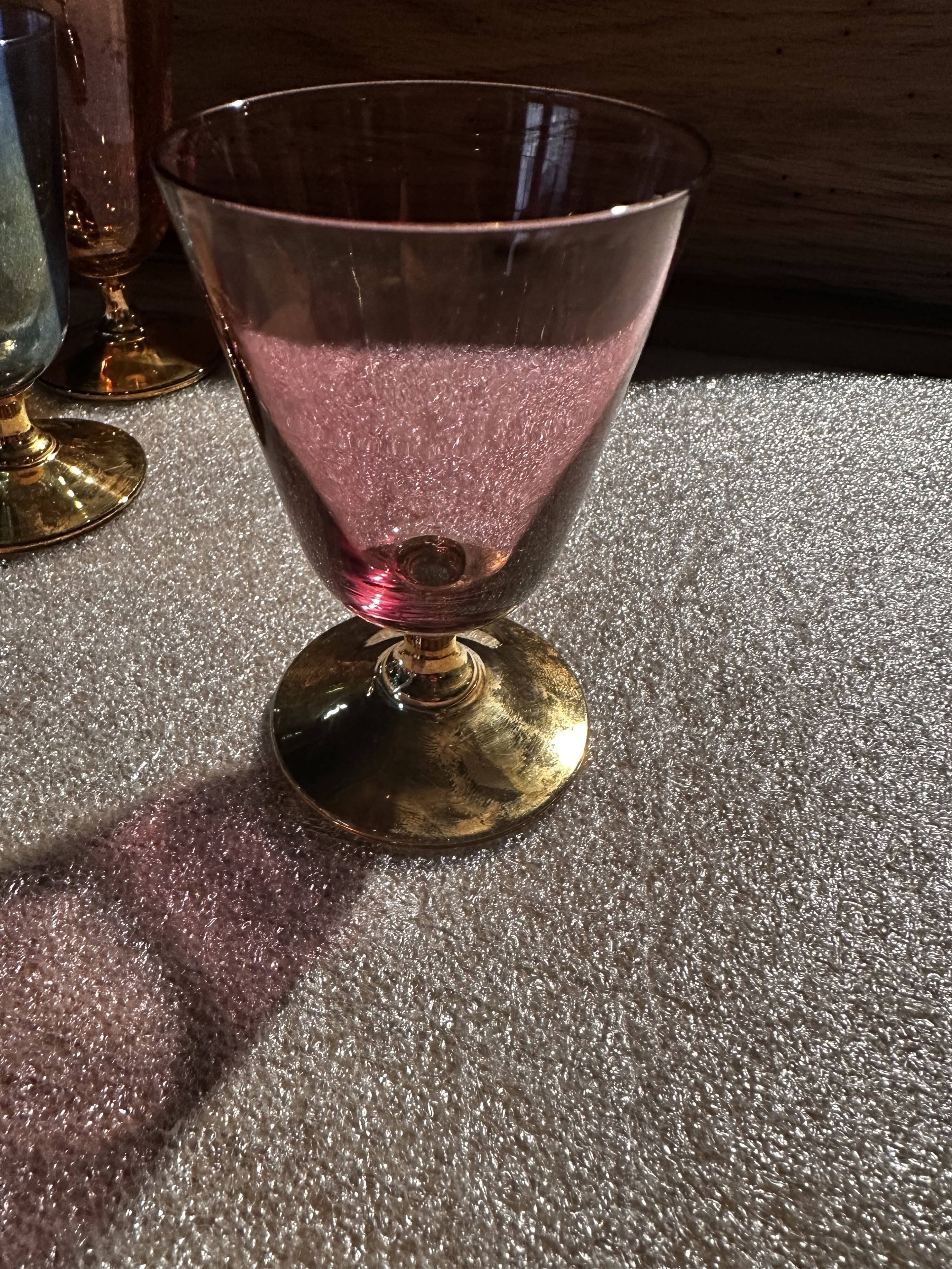 6 iridescent colored crystal liqueur glasses with gold stems / art-deco