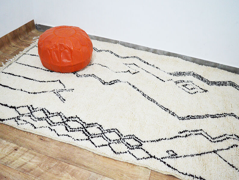 Moroccan carpet white 266x157cm