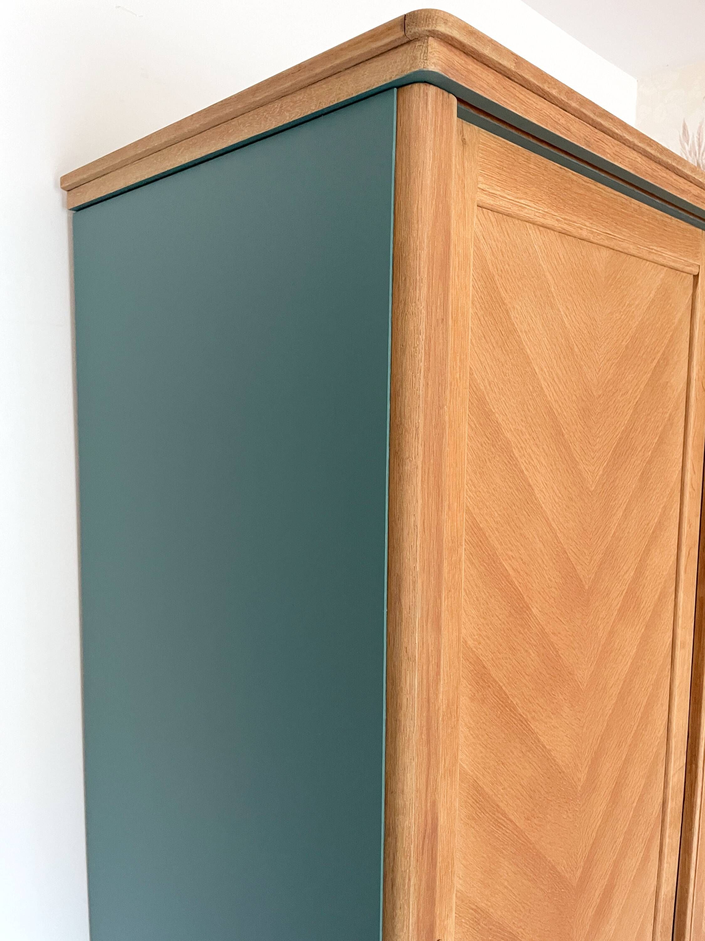 1960s sliding door wardrobe