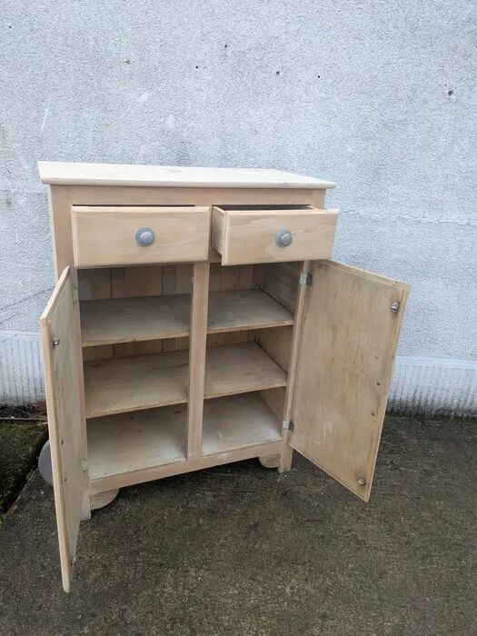 Buffet vintage en bois naturel
