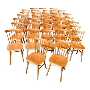 lot 35 chaises en hêtre