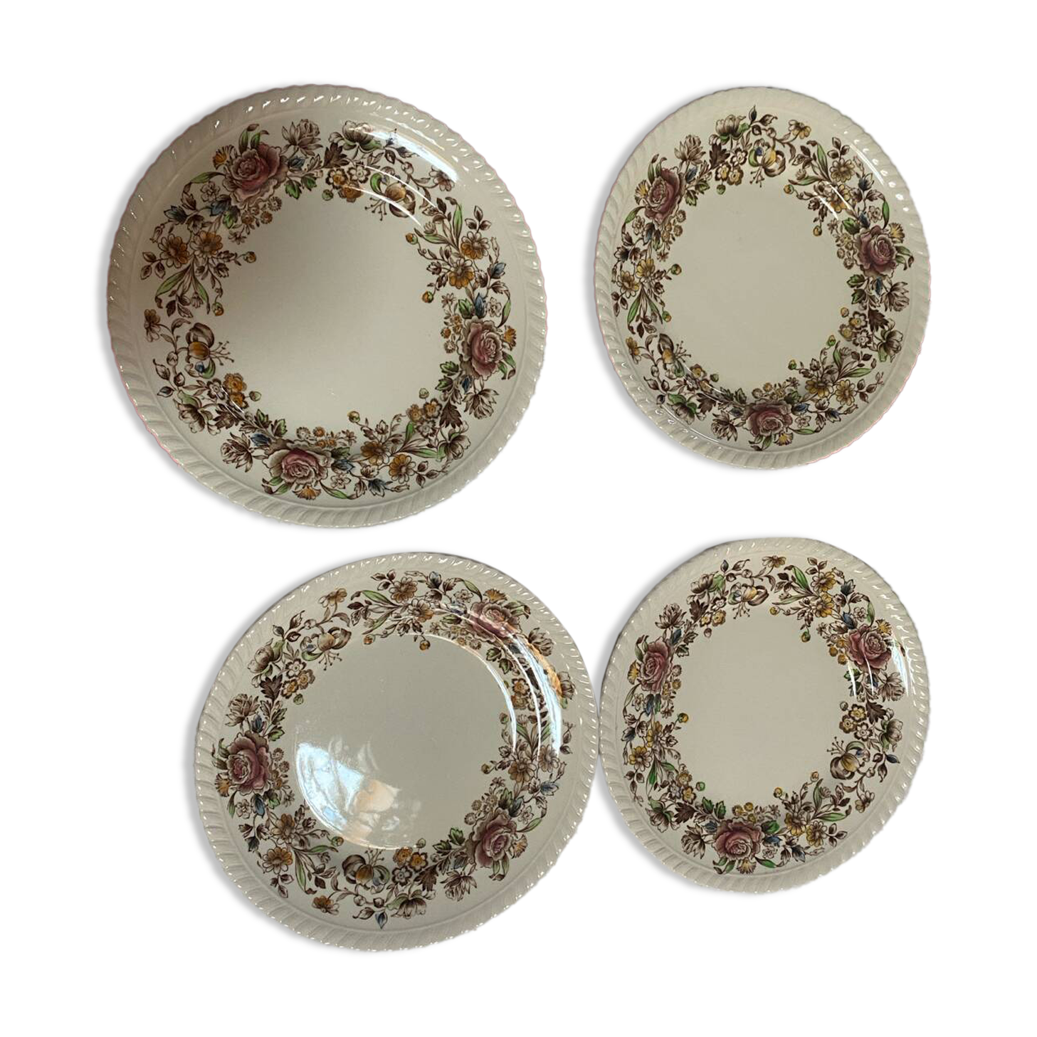 Johnson Bross Set of 4 Dessert Plates