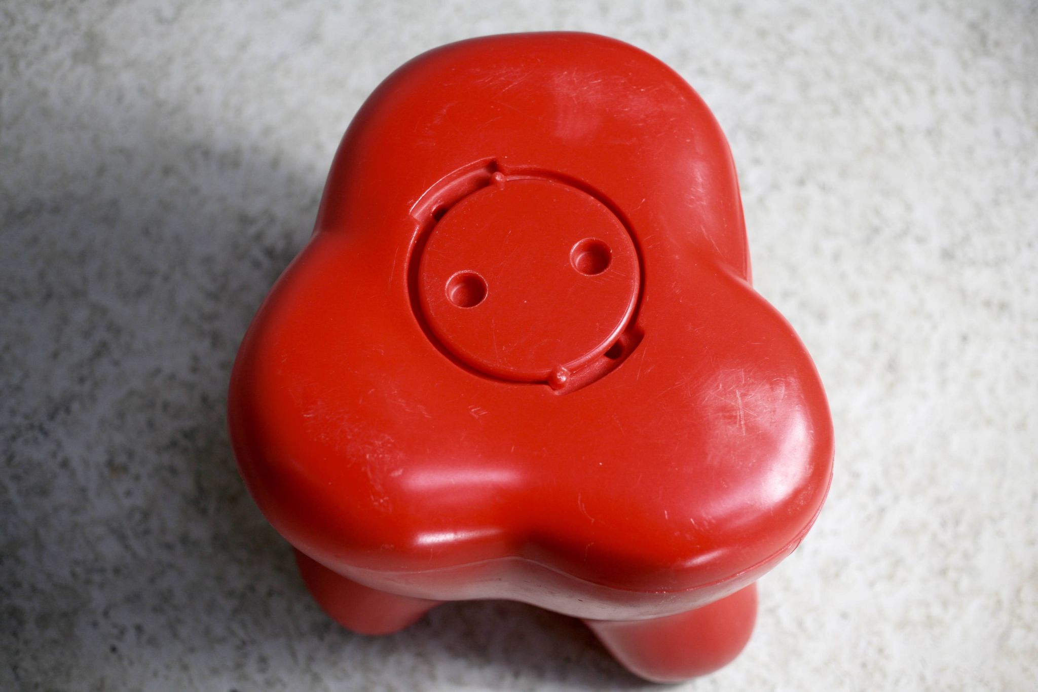 Tabouret "dent". Vintage. Plastique.