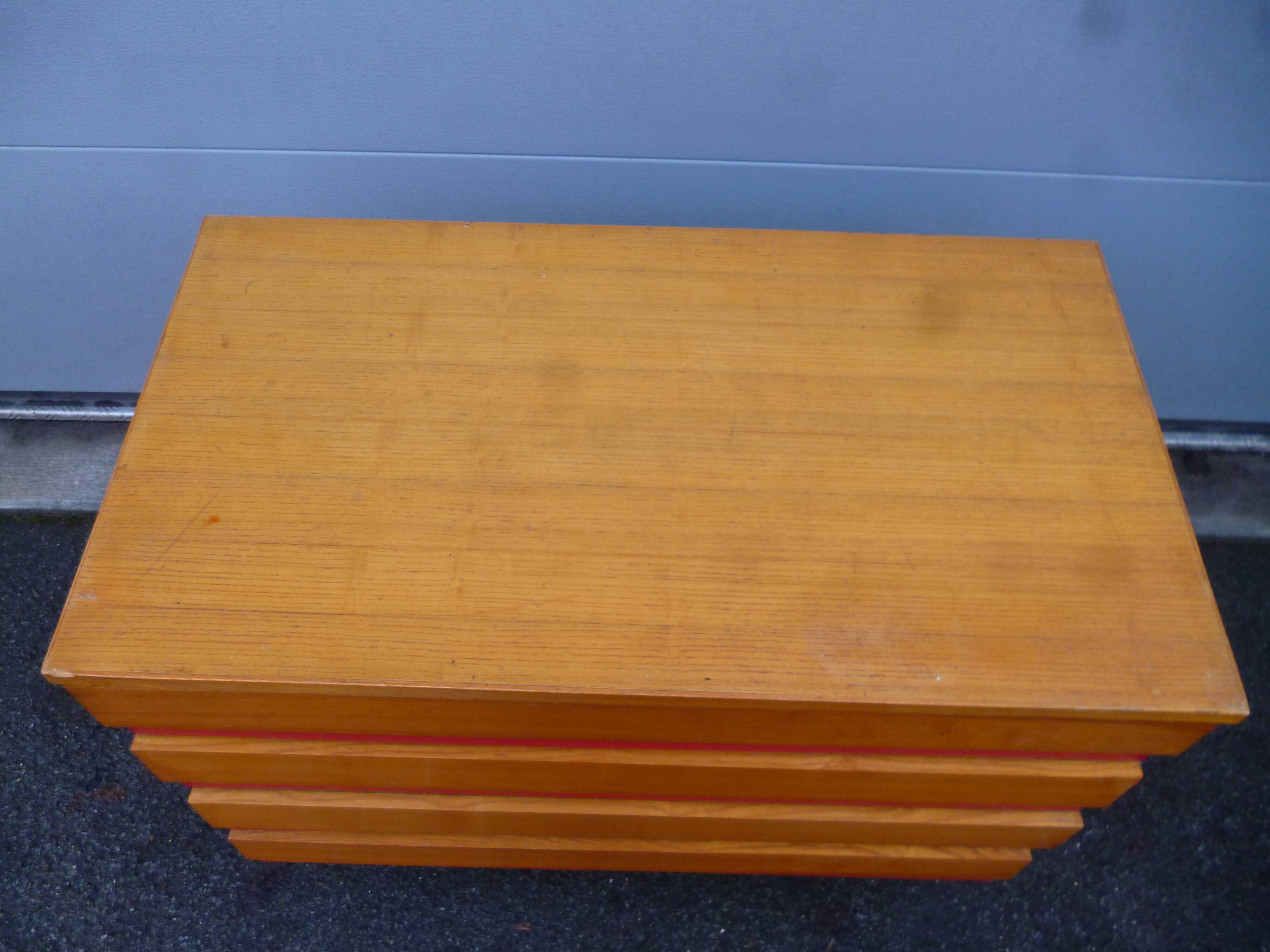 Chest of drawers year 50