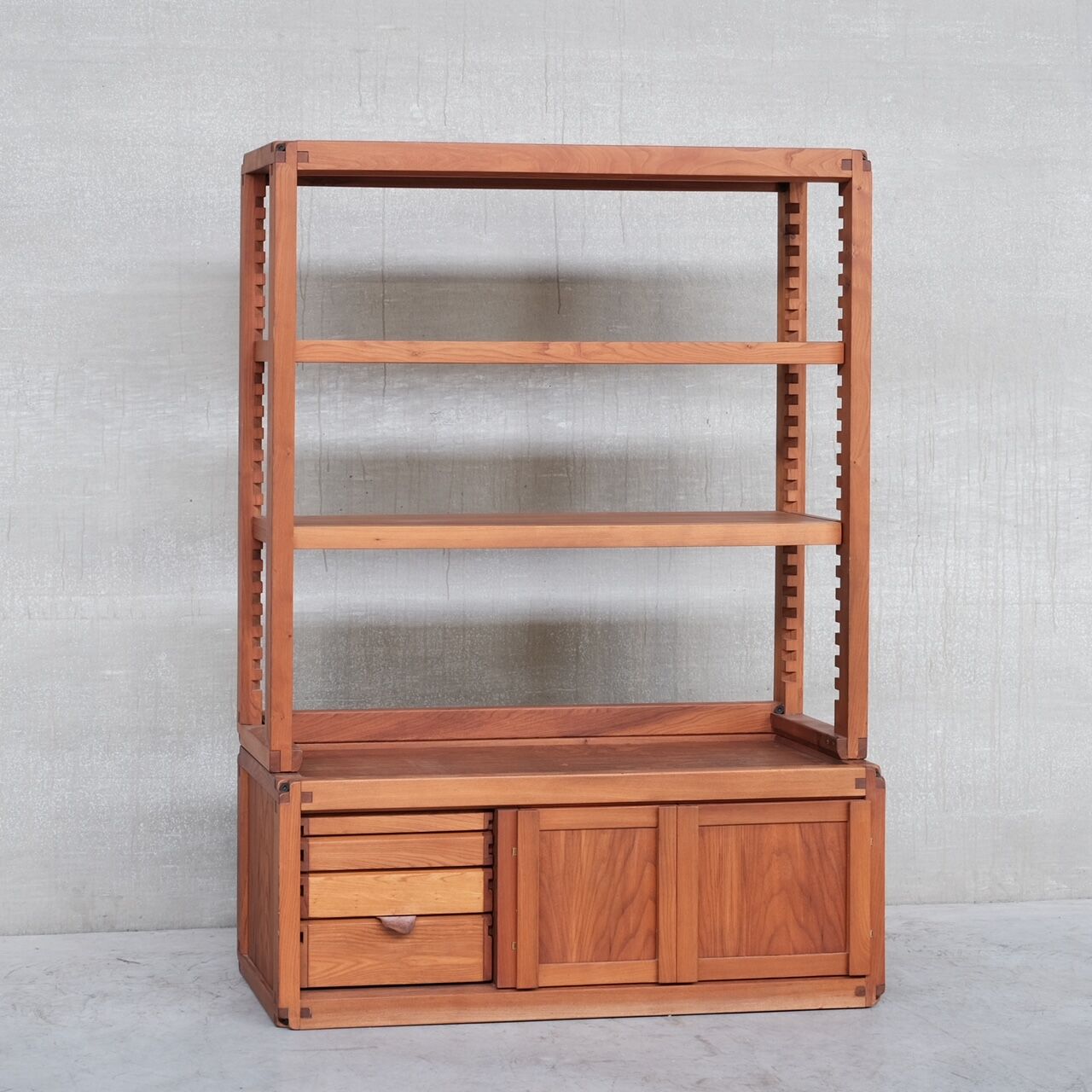 Shelving B10 by Pierre Chapo
