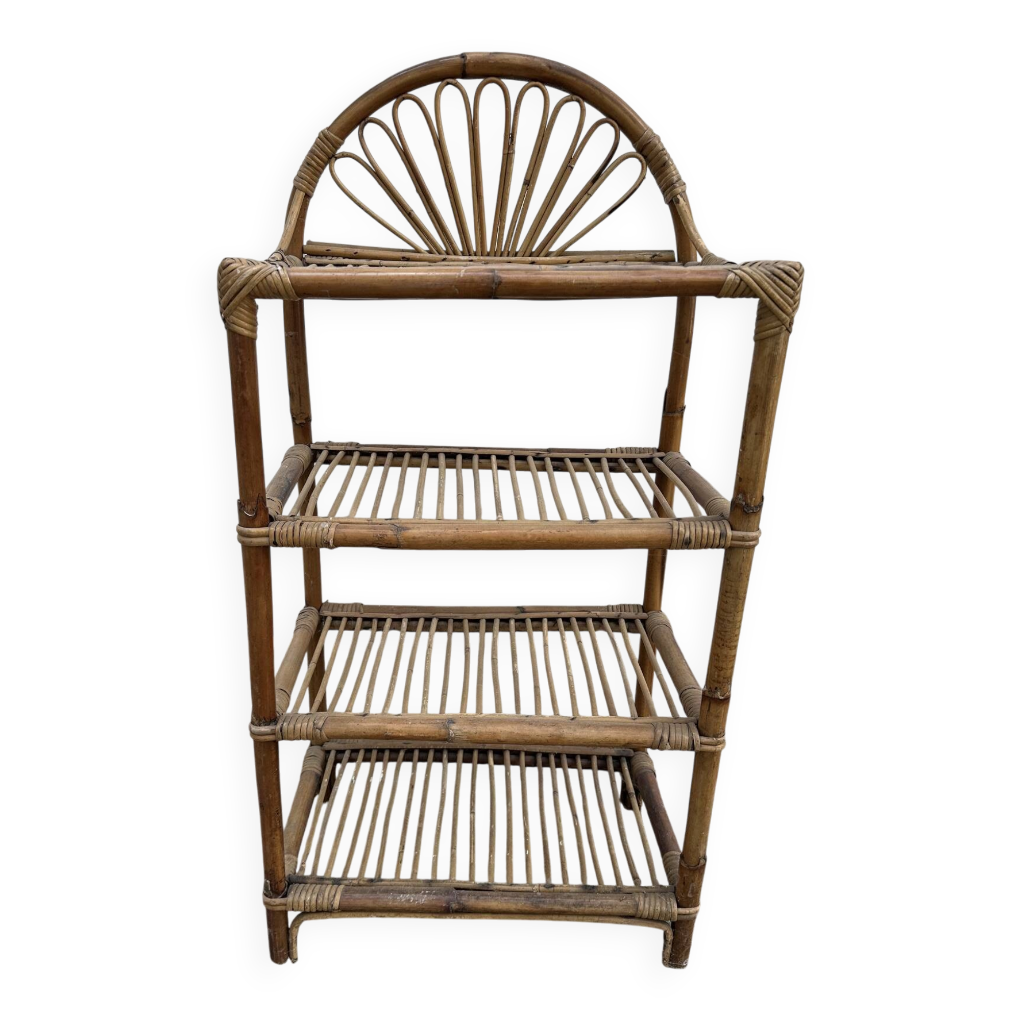 Vintage rattan shelf – 60s/70s style – fan pattern