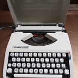 Japy Baby typewriter white as new