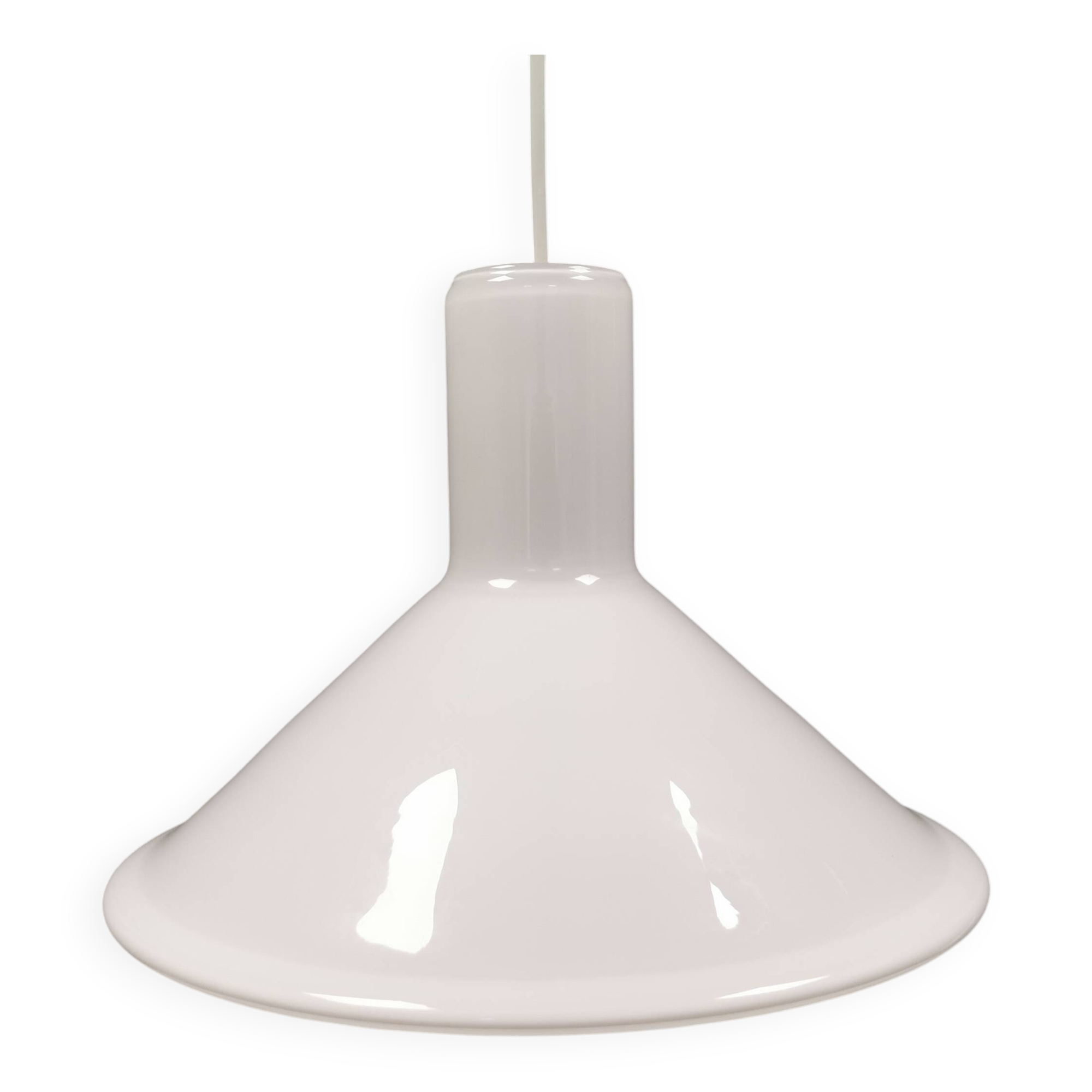 Lampe suspendue P&T. Conçu par Michael Bang pour Holmegaard Danemark 1976.