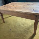 Raw tray coffee table