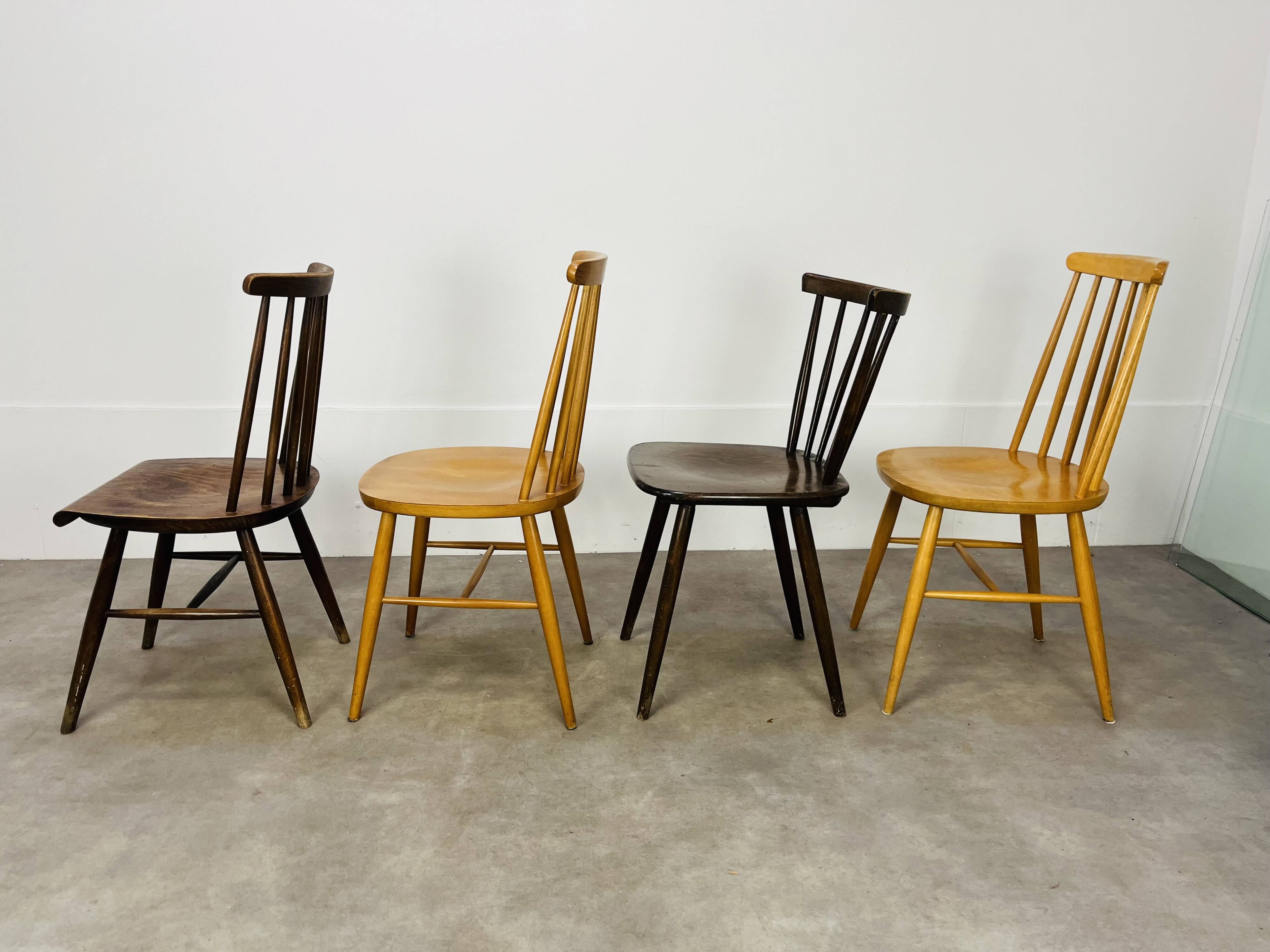 4 Scandinavian chairs with bars from the 60s