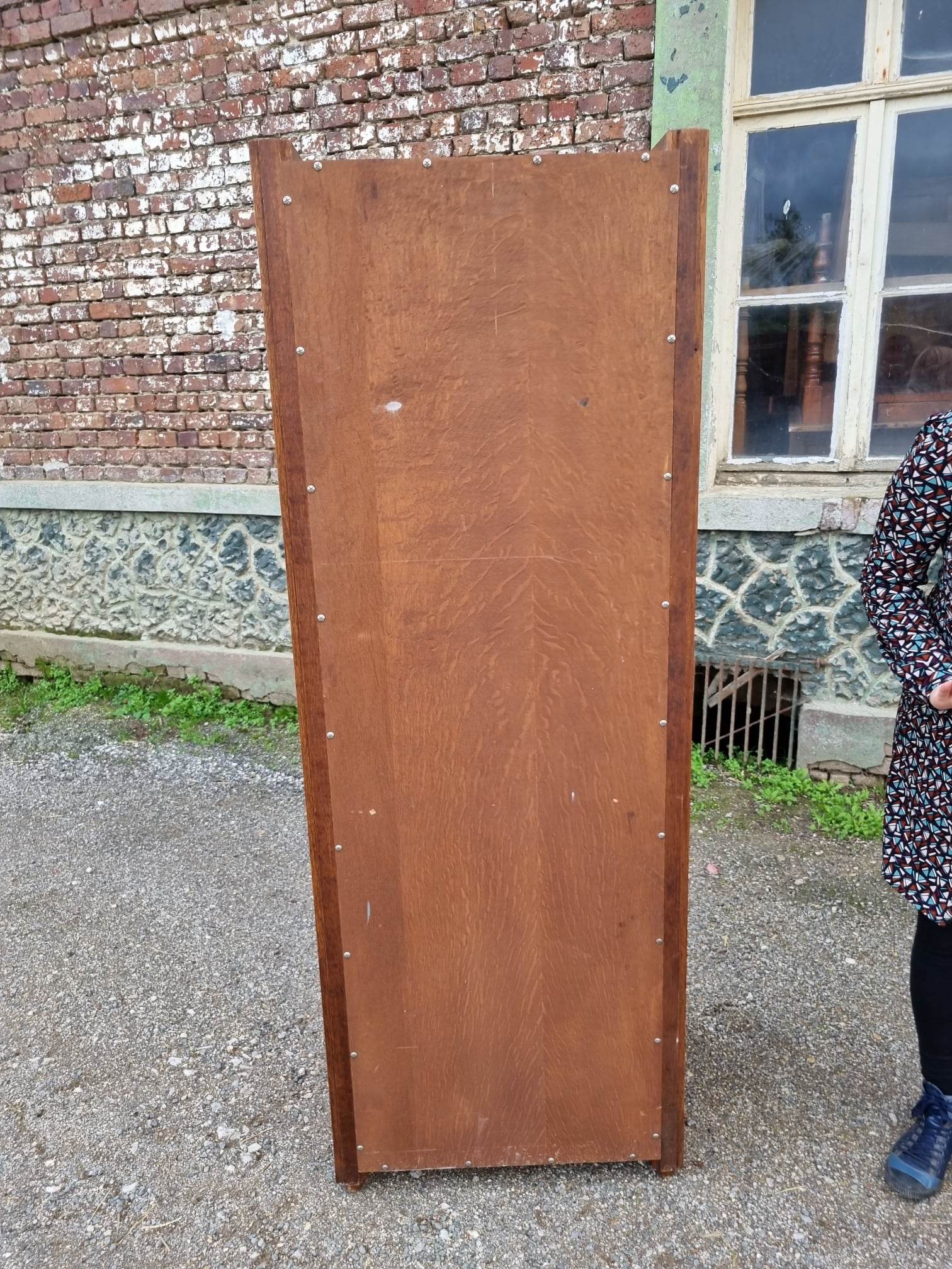 Cabinet 1 door Guillerme and Chambron