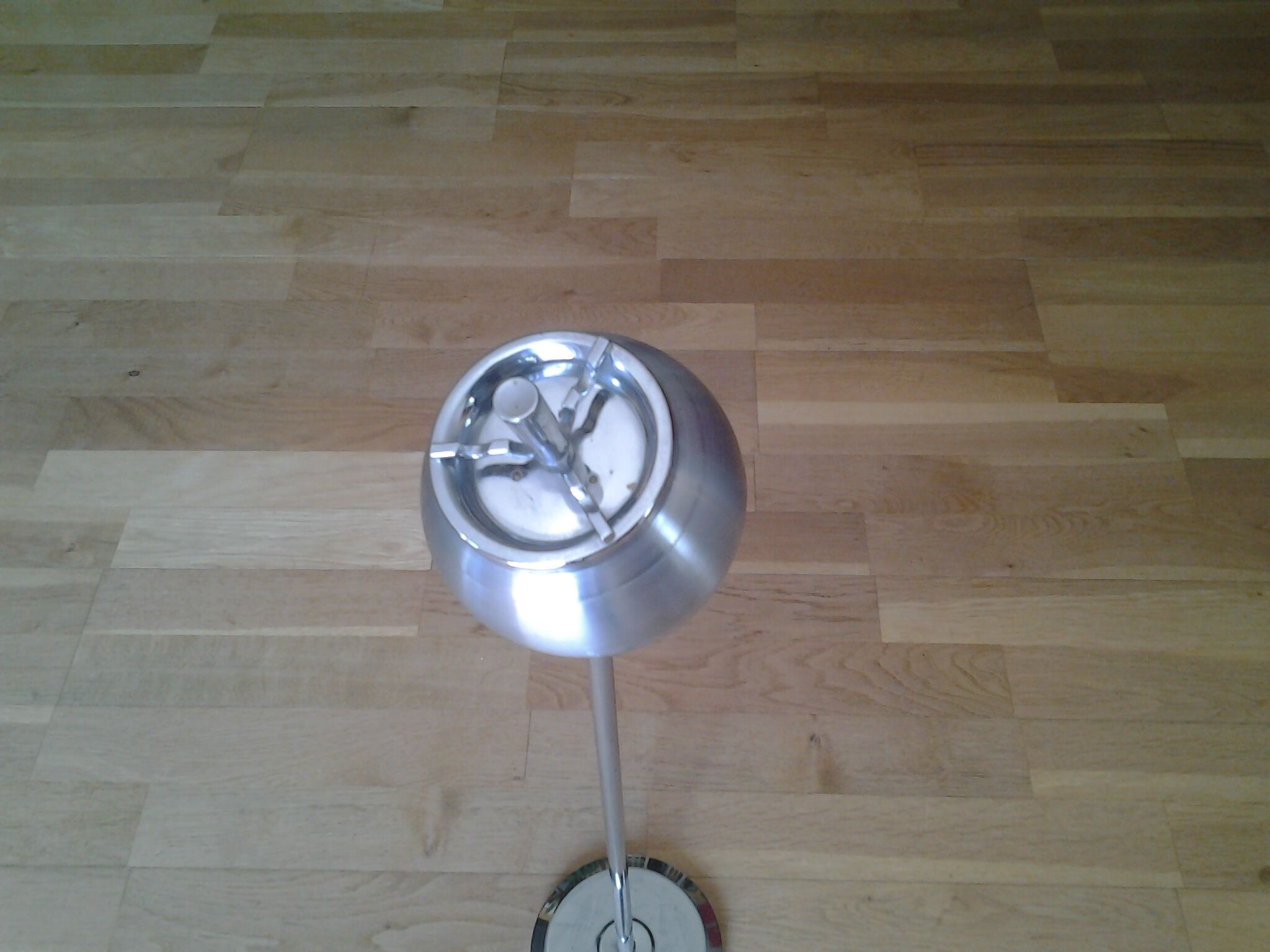 Ashtray on foot vintage brand SOVENO