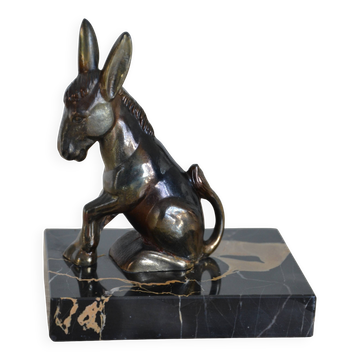 Free-standing donkey in resin
