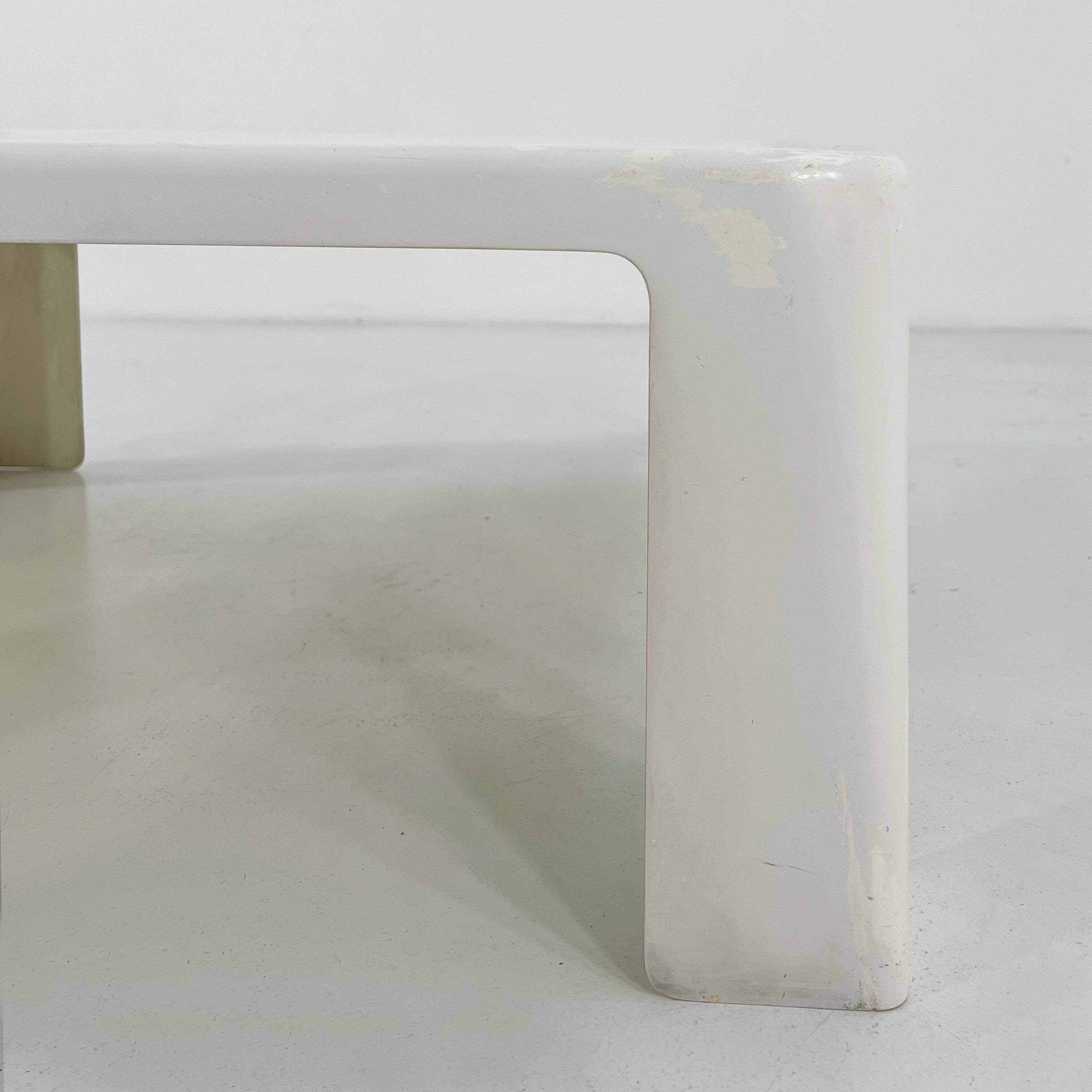 Amanta white coffee table by Mario Bellini for B&B Italia, 1970