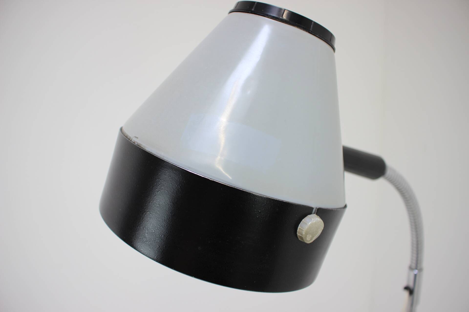 Lampadaire Type B130, 1960 Pologne