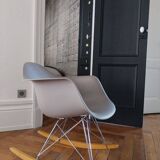 EAMES RAR rocking chair mauve gray excellent condition