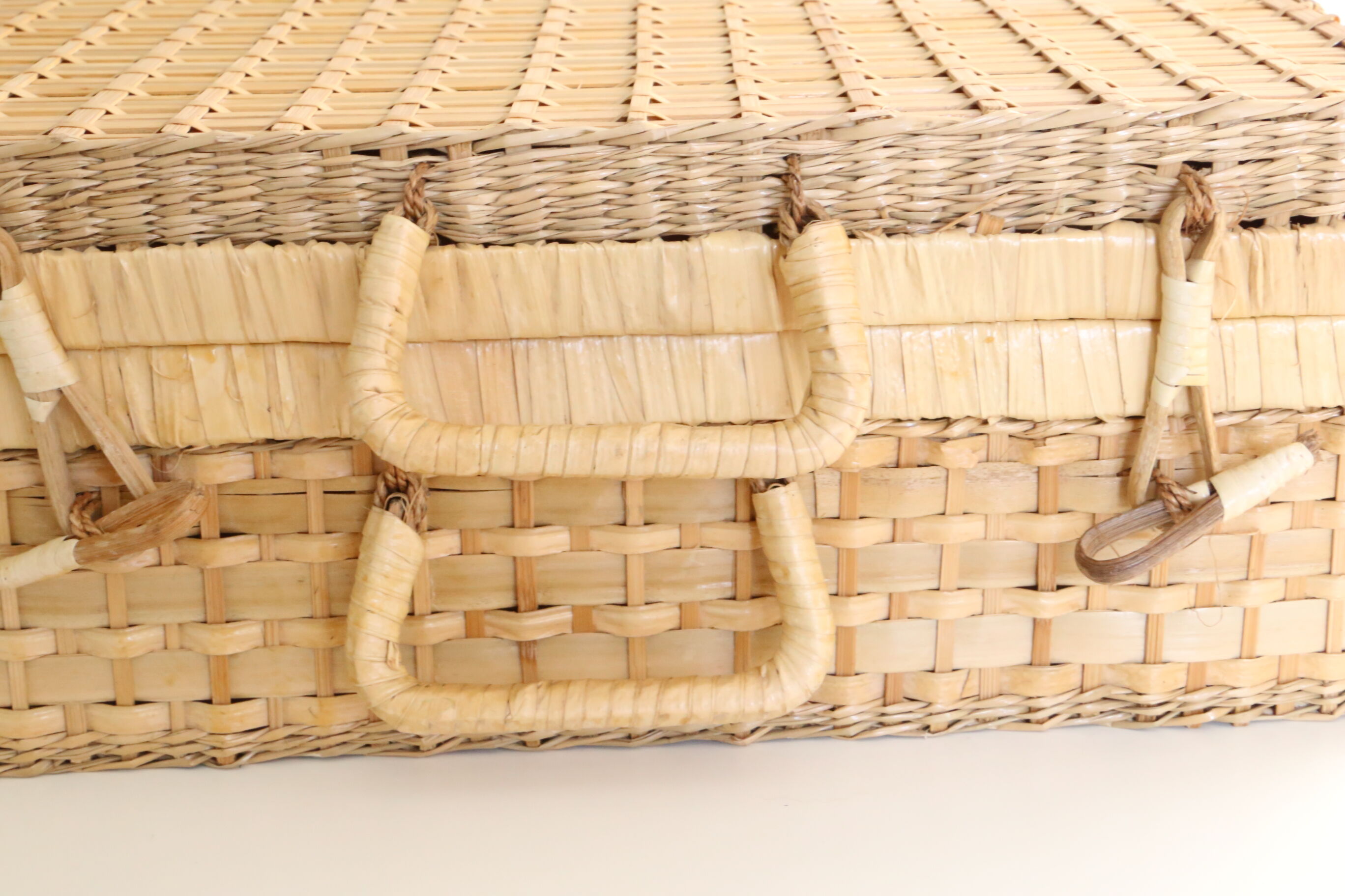 Wicker valisette
