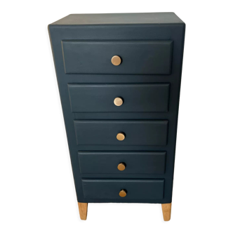 Vintage chest of drawers
