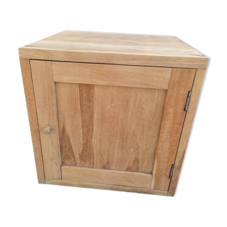 Bedside table