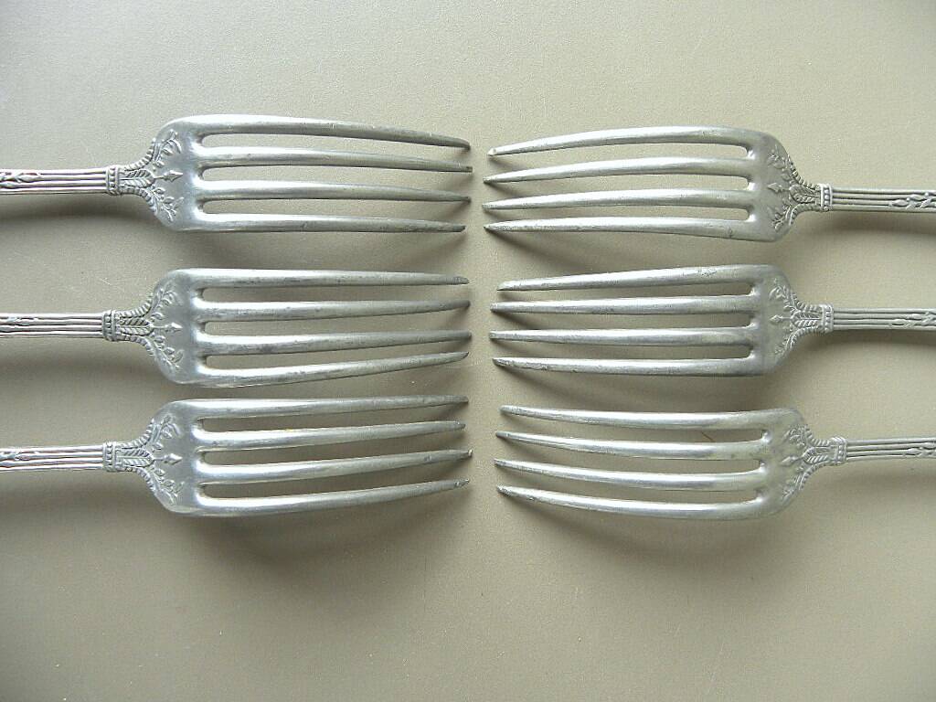 1/2 consulate - empire, tin gold & silverware cutlery set