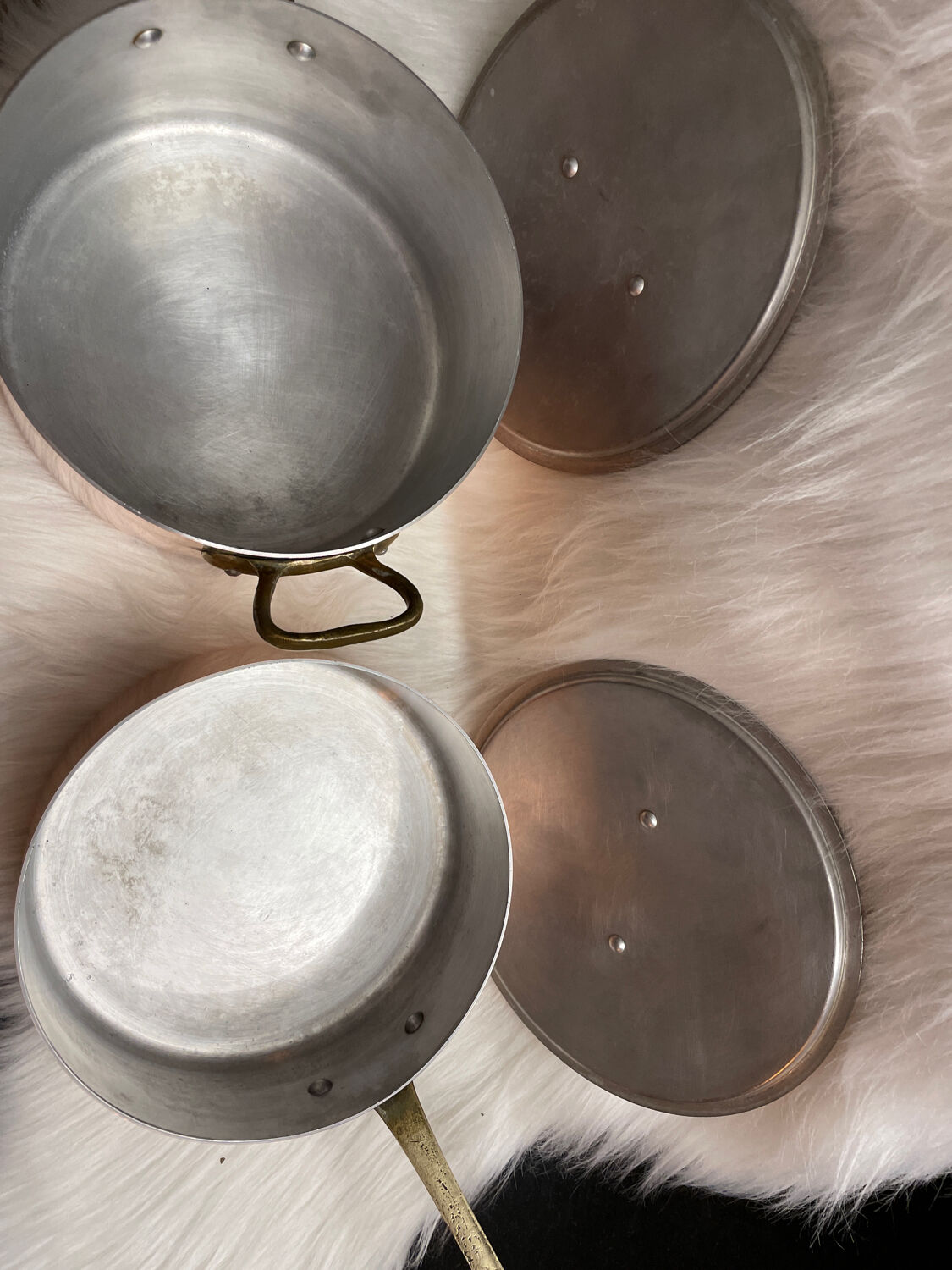 Old copper pan battery