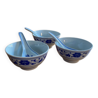 Bol  chinois avec cuillère en porcelaine