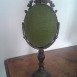 Little psyche mirror to pose old vintage
