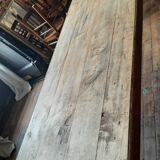 Farm table