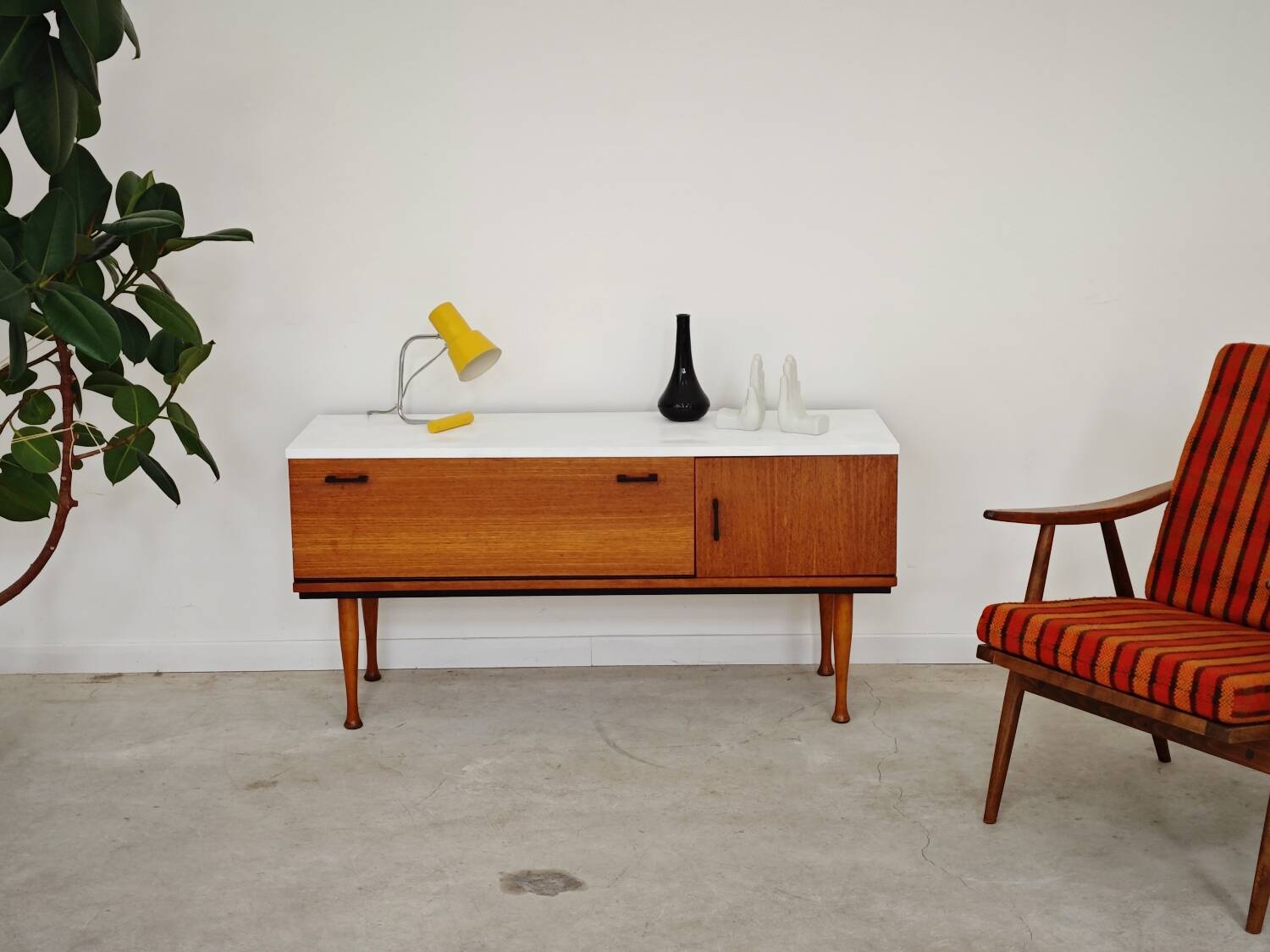 Ancienne meuble coiffeuse style scandinave 1960