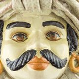 Male beige crown vase